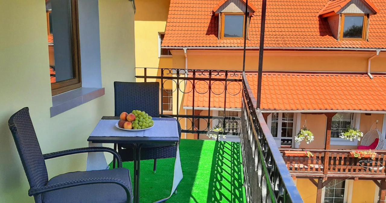 Гетьманські Палати , Старе Місто, 2 Спальні, Балкон-Тераса , 85 М Кв Kamenets-Podolsk Eksteriør bilde