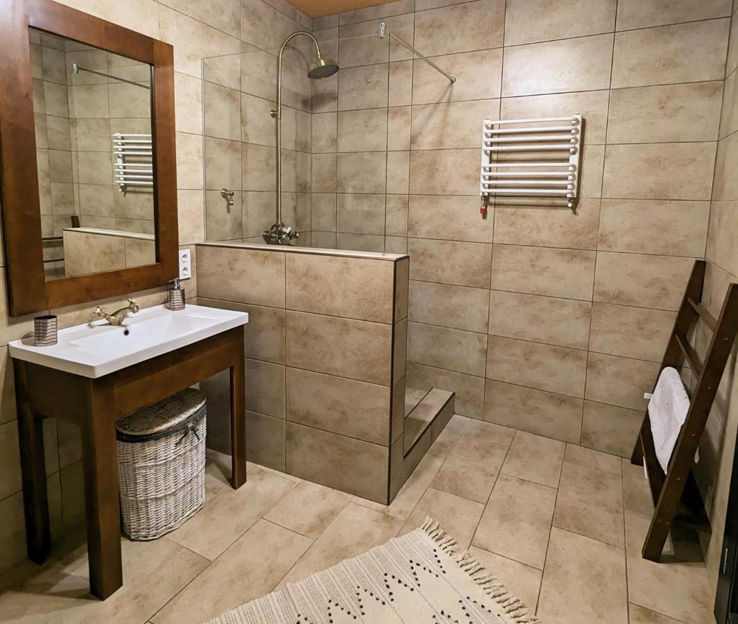 Гетьманські Палати , Старе Місто, 2 Спальні, Балкон-Тераса , 85 М Кв Kamenets-Podolsk Eksteriør bilde